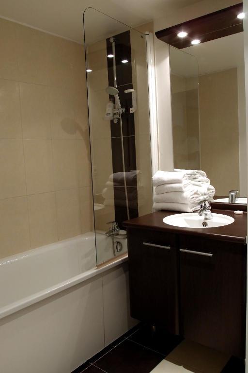 Lagrange Apart'Hotel Paris-Boulogne Zimmer foto